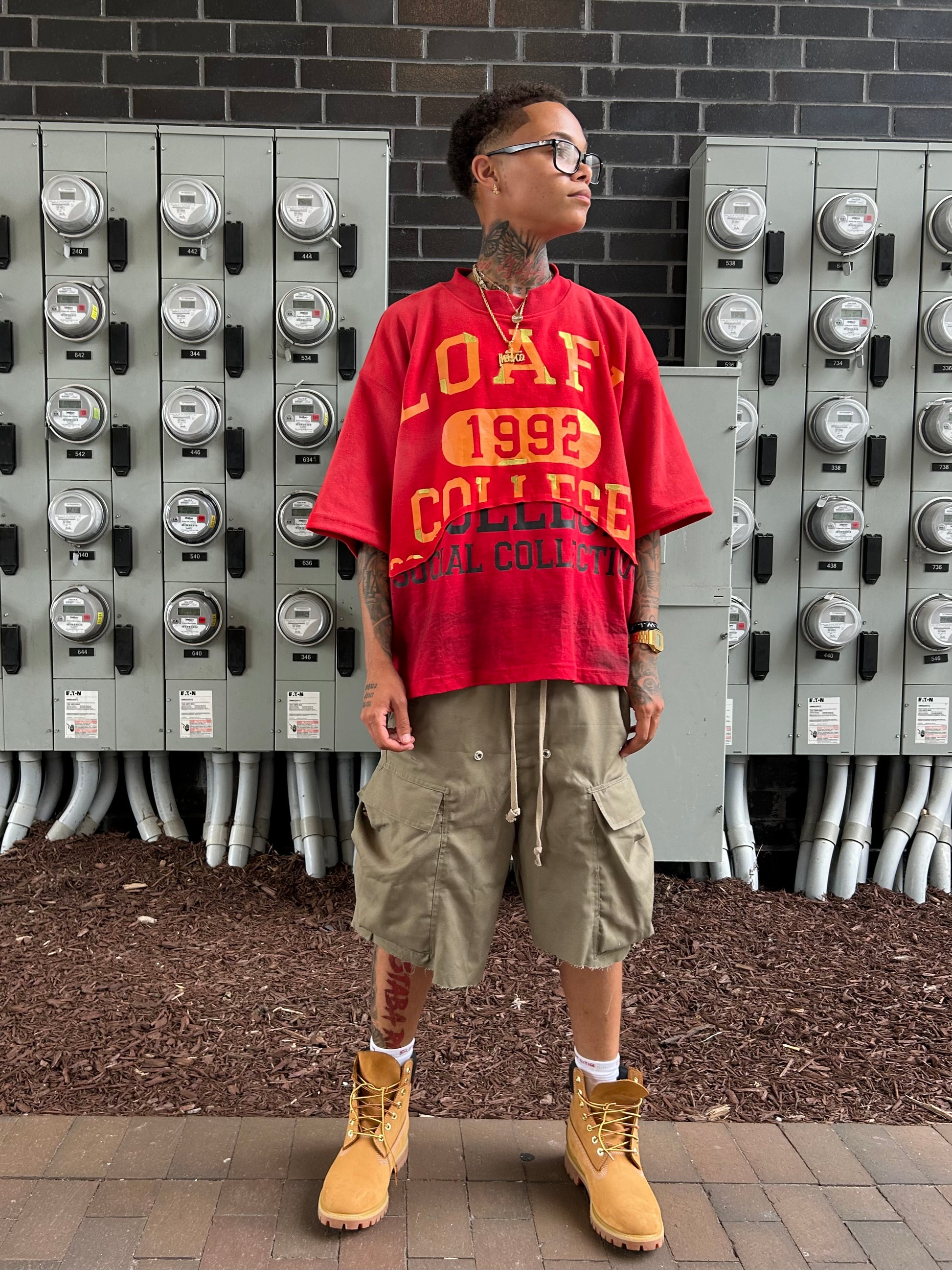 OFF TRACK COLLEGE TEE